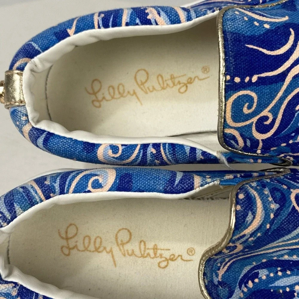Lilly Pulitzer Women Size 6 Julie Blue‎ Paisley Print Slip On Canvas Shoes